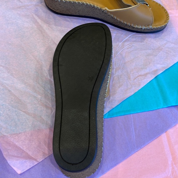 NovaFlex slippers from Europe. Slip on shoes, size 8, wedge, tan colored, summer - Picture 3 of 4